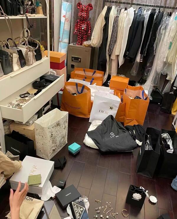 南京市鼓楼回收顶奢鞋服